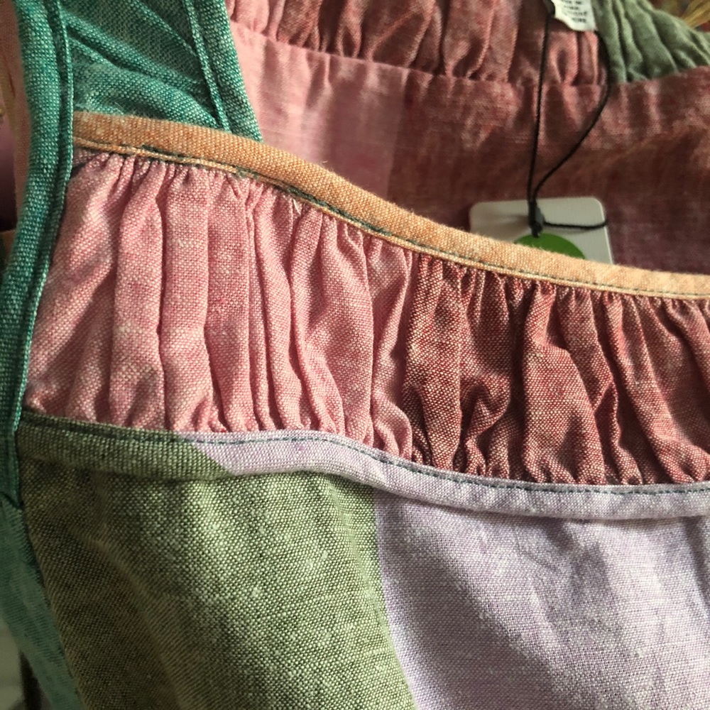 Current Air Multicolor Crop Top 🥳 - Picture 4 of 4